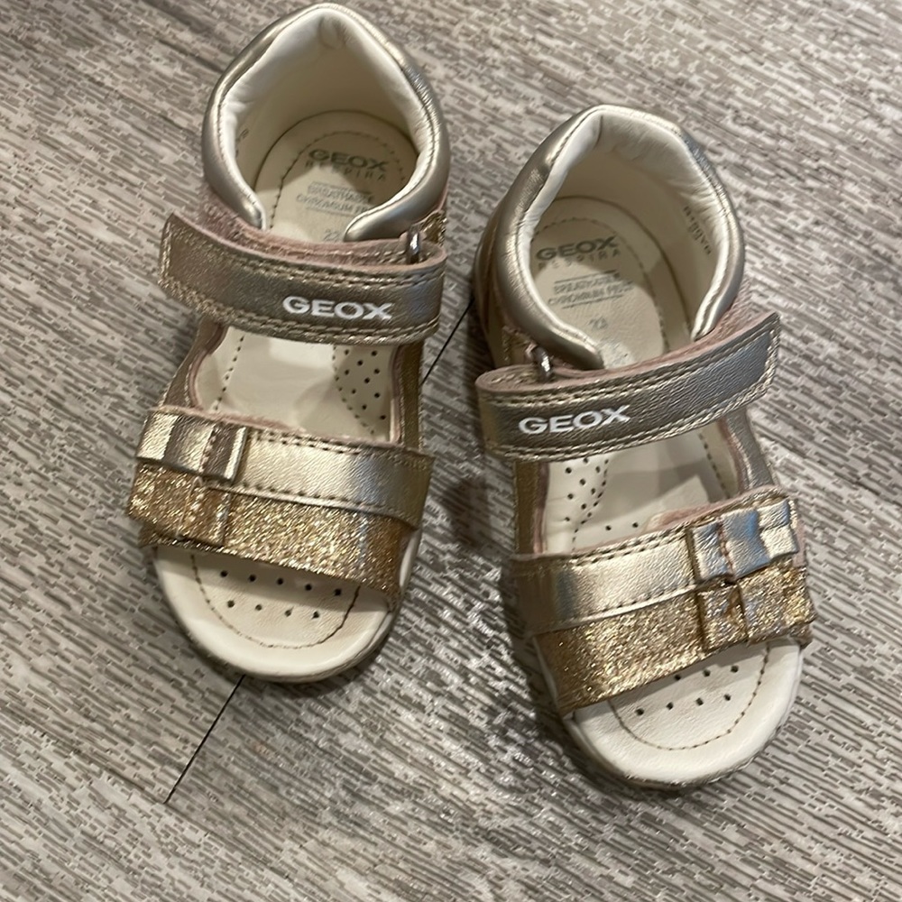 Geox Toddler Sandals size 23